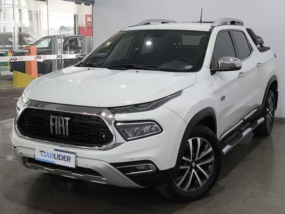 FIAT TORO 2.0 16V TURBO DIESEL RANCH 4WD AT9 FIAT TORO 2.0 16V TURBO DIESEL RANCH 4WD AT9
